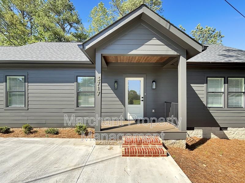 3717 Greenpond Rd - Photo 4 of 21