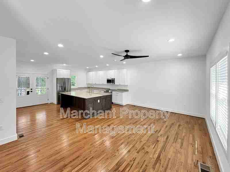 3717 Greenpond Rd - Photo 5 of 21