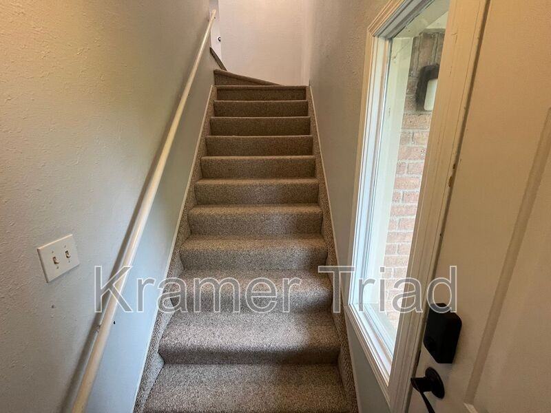19140 Northridge Dr - Photo 2 of 31
