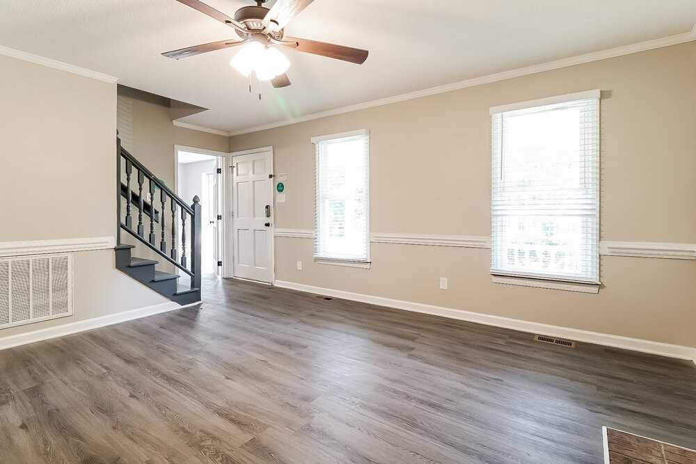 408 Carrington Dr - Photo 6 of 17