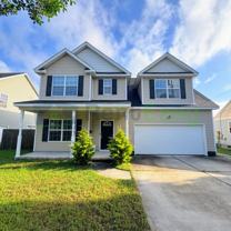 418 Munden Ave - Photo 1 of 1
