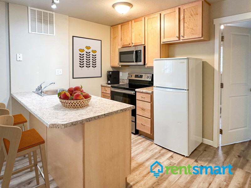 1401 Stoddard St #1 - Photo 6 of 24