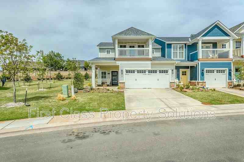 728 Harbor Town Dr - Photo 4 of 21