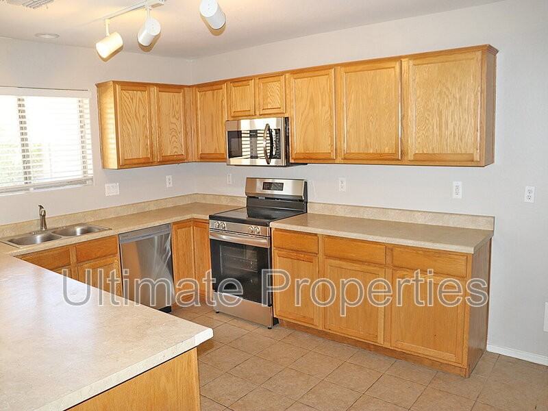 7928 W Florence Ave - Photo 4 of 14