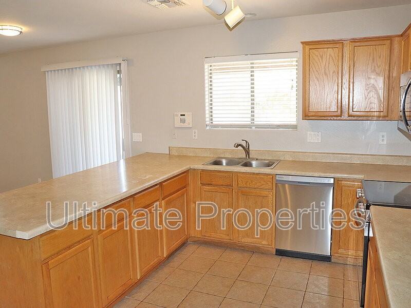 7928 W Florence Ave - Photo 5 of 14