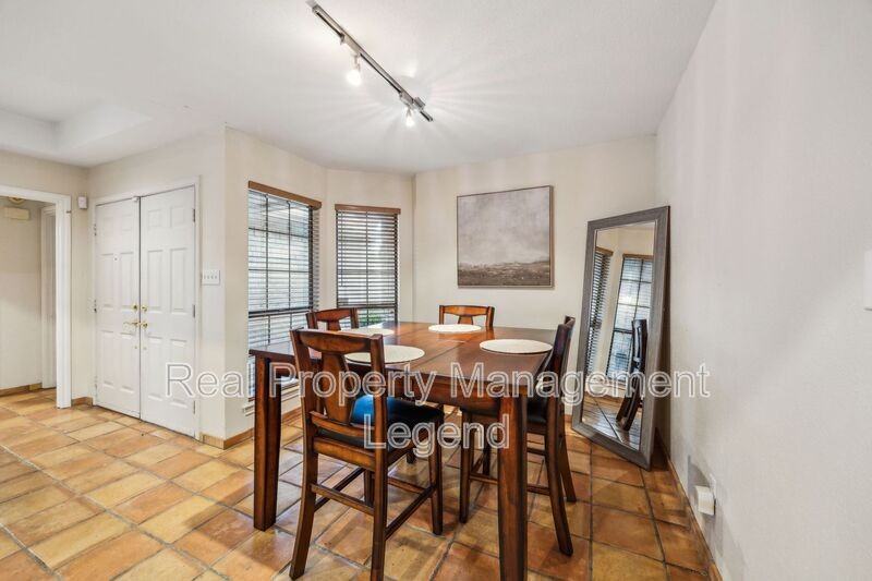 2739 Sedgeway Ln - Photo 7 of 30