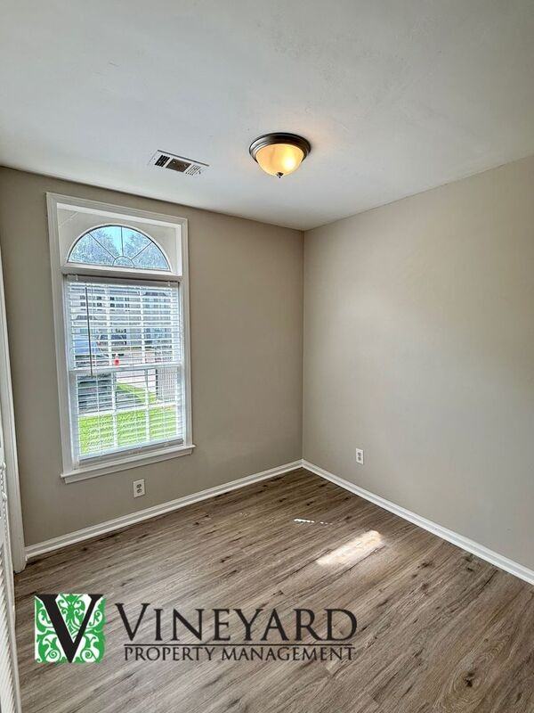 4891 Jenny Dr - Photo 5 of 19