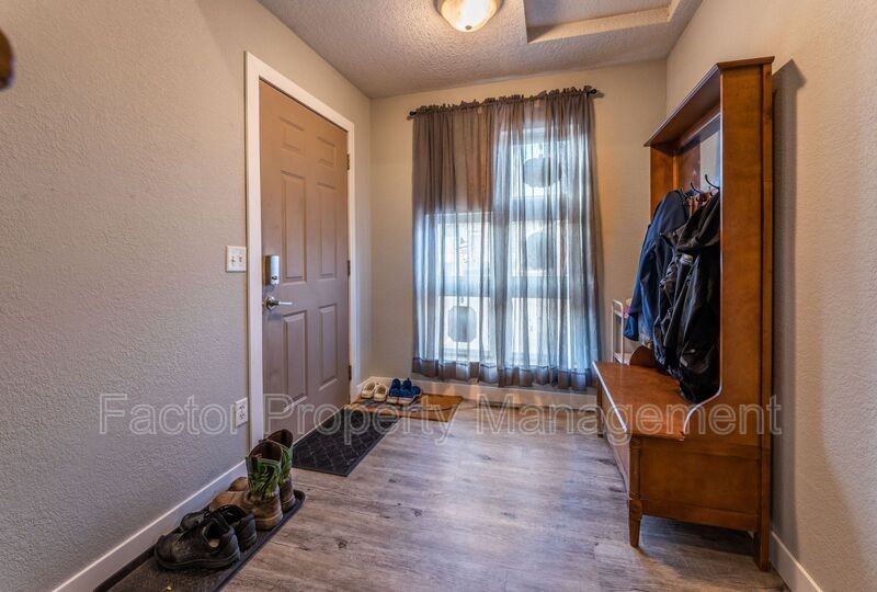 1320 Warren St #2 - Photo 2 of 16