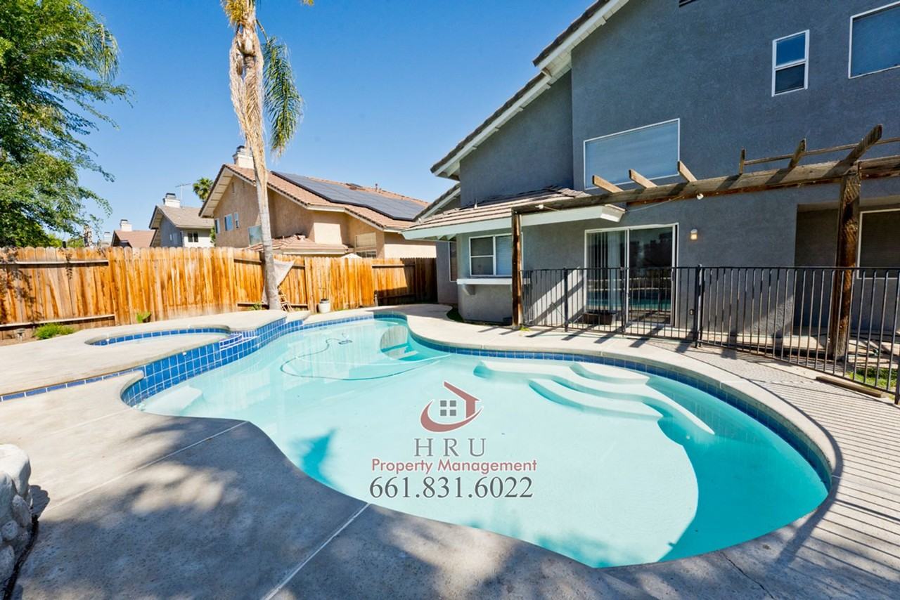 10609 Galway Bay Dr - Photo 4 of 30