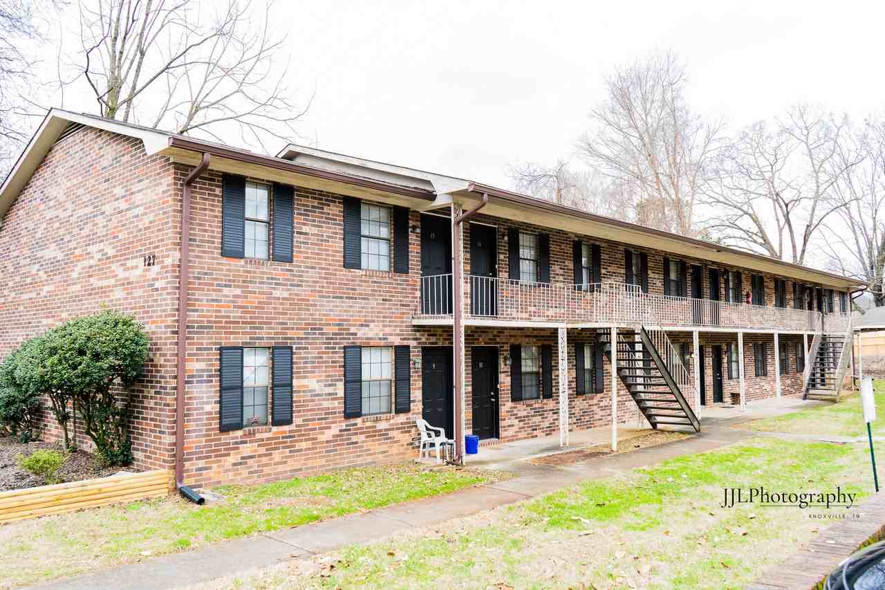 127-129 Hillcrest - Photo 2 of 5