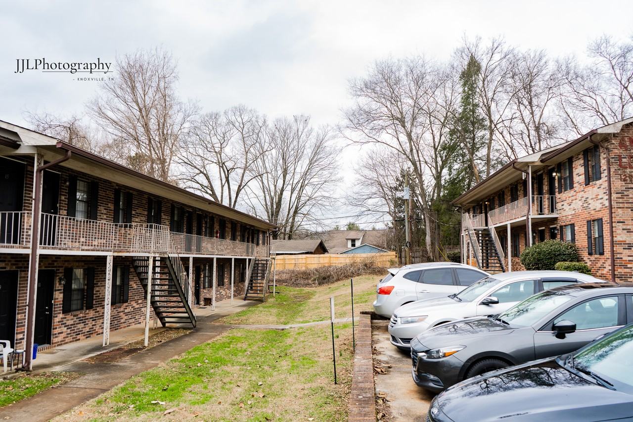 127-129 Hillcrest - Photo 3 of 5