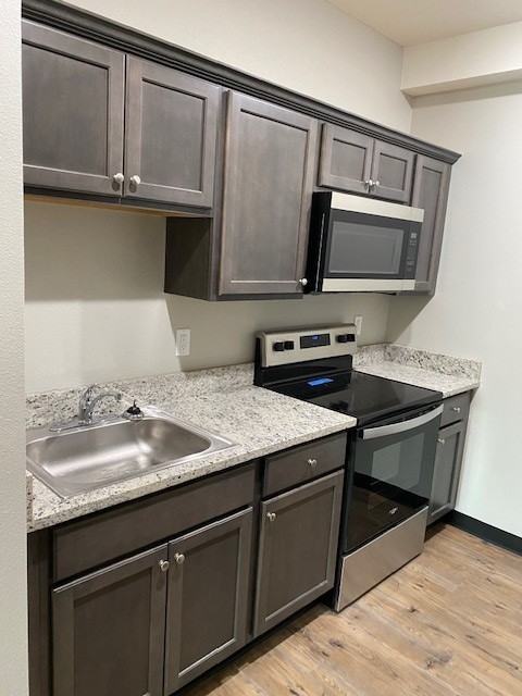 Spartan Rentals 8th St. - Photo 2 of 11
