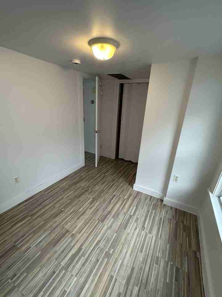 149-153 Long Hill Avenue - Photo 4 of 10