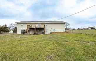 20370 Simmons Rd - Photo 1 of 1