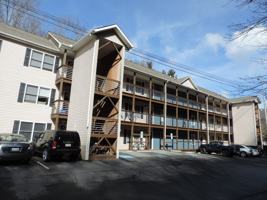 featured image of 1395 W King St