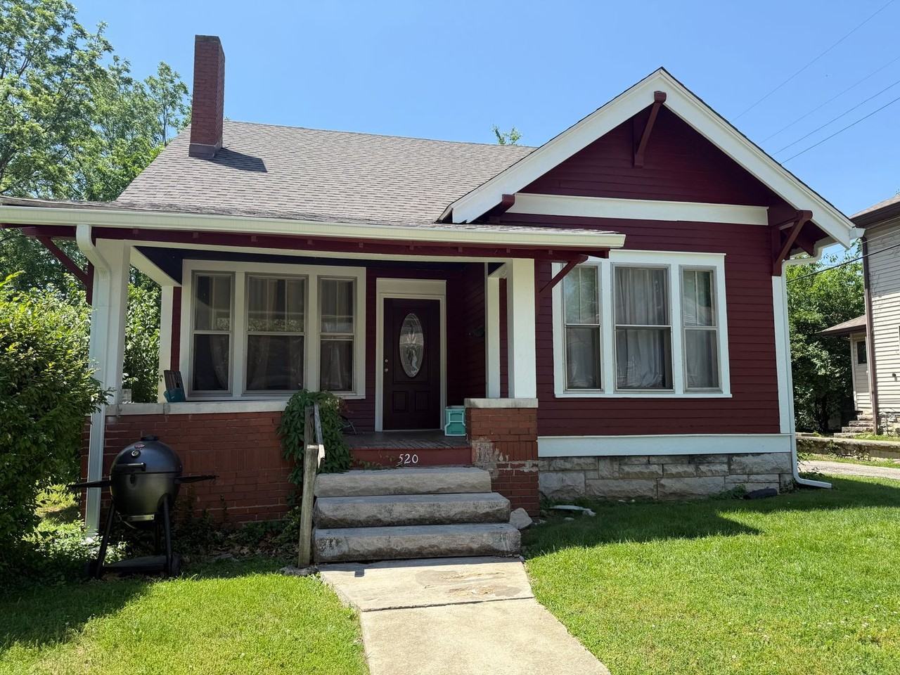 520 S Park Ave - Photo 2 of 13