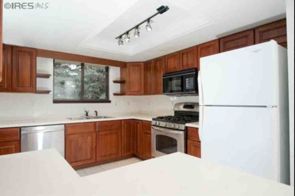 1840 Del Rosa Ct - Photo 7 of 17