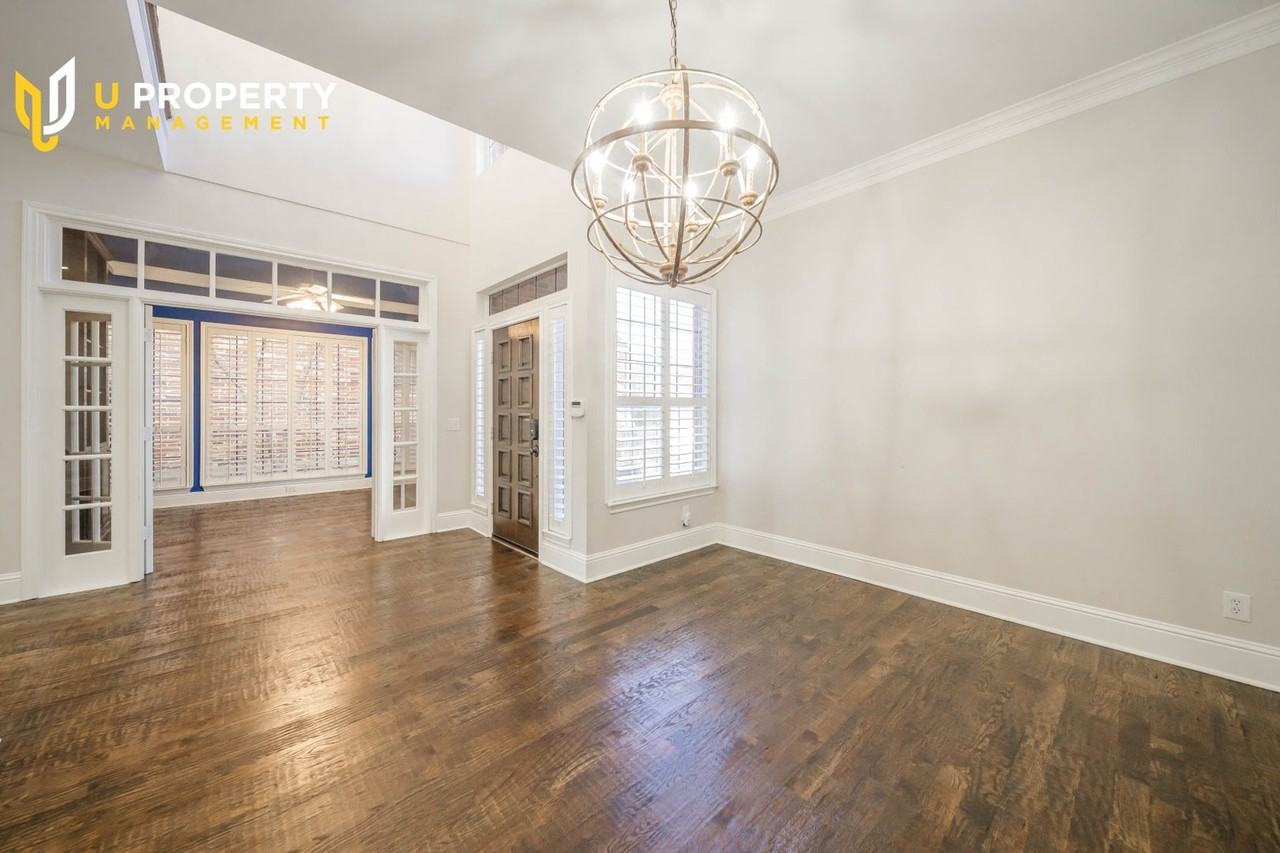 2900 Prestonwood Dr - Photo 3 of 37