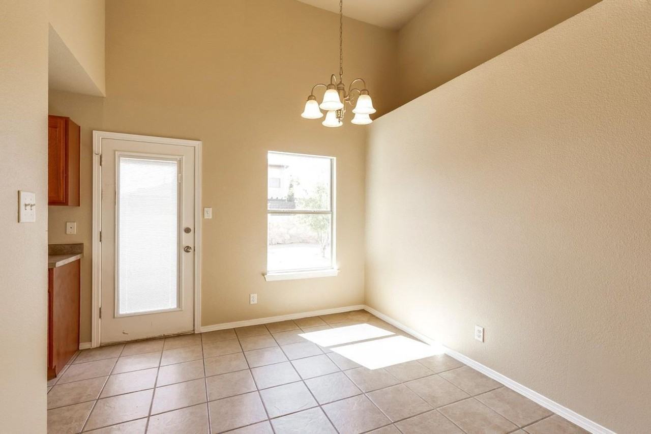 2341 Bird Song St - Photo 6 of 27