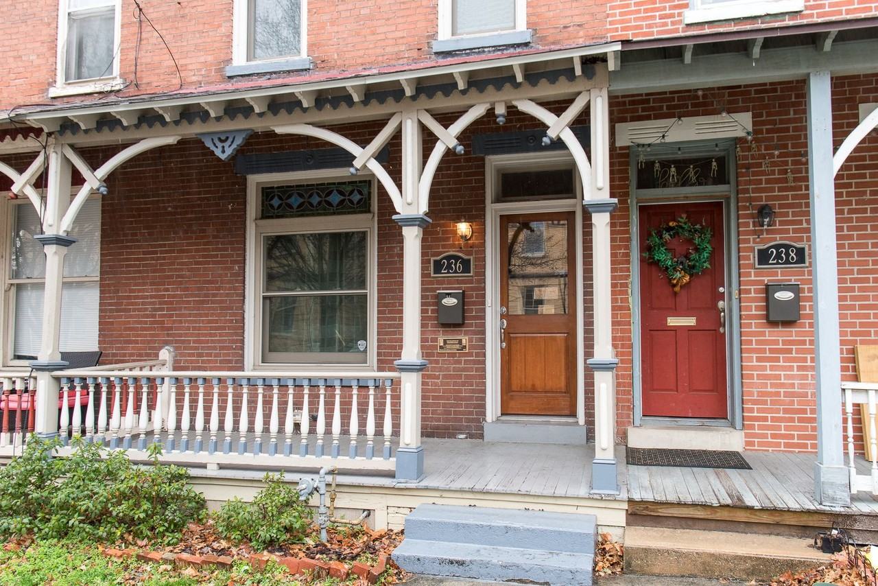 236 Muench St - Photo 3 of 25