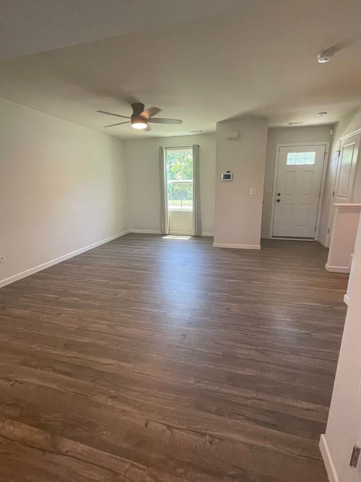 1245 Havenbrook Dr - Photo 2 of 18