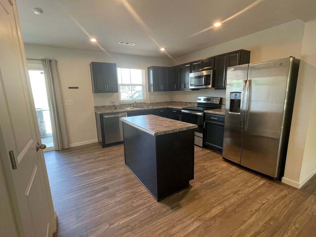 1245 Havenbrook Dr - Photo 4 of 18