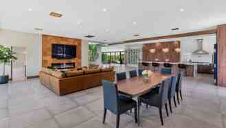 5812 N 44th Pl - Photo 1 of 1