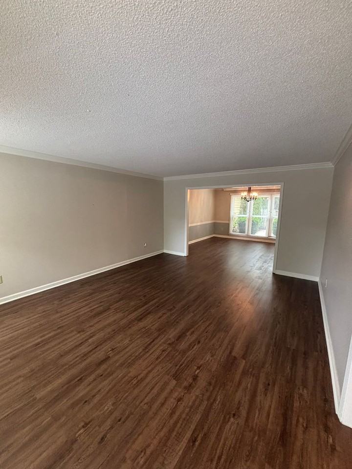 9153 Wesley Pl - Photo 3 of 32
