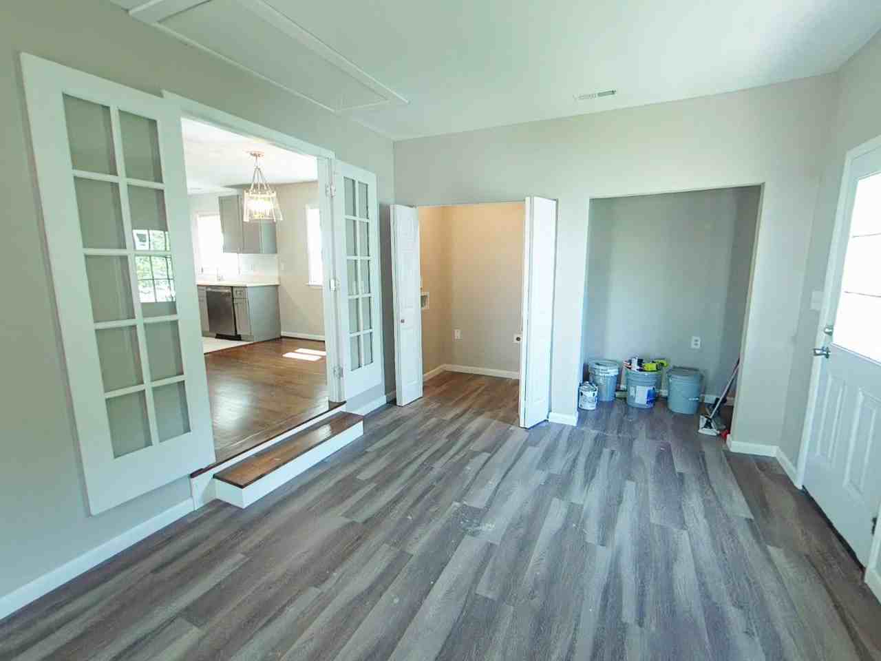 103 Bowen Dr - Photo 6 of 11