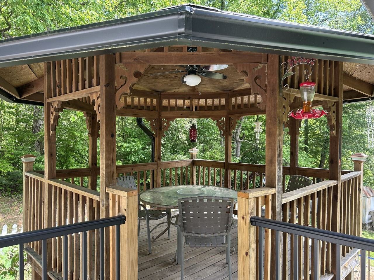 212 Georgetown Rd - Photo 3 of 27