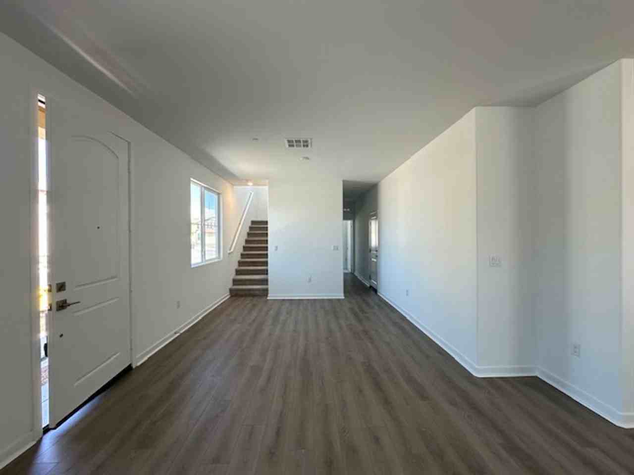31649 Cobalite Dr - Photo 2 of 15