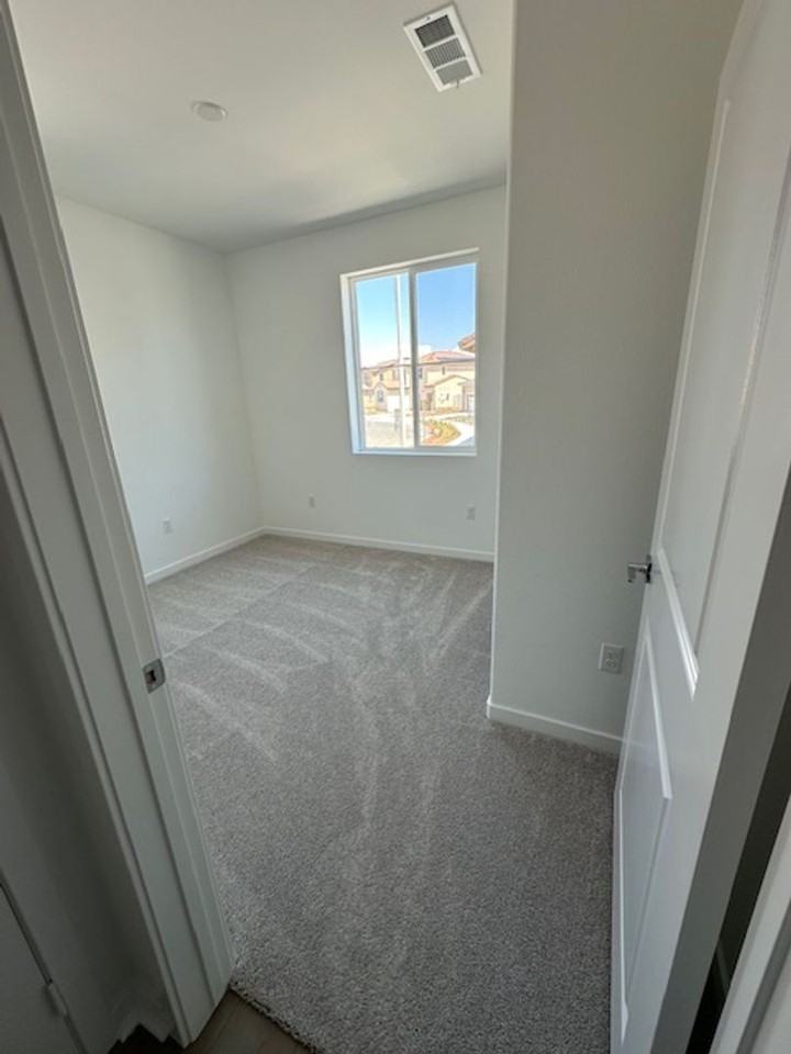31649 Cobalite Dr - Photo 5 of 15