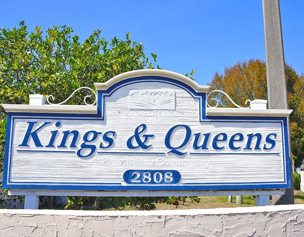 454 King Edward Ave - Photo 4 of 4