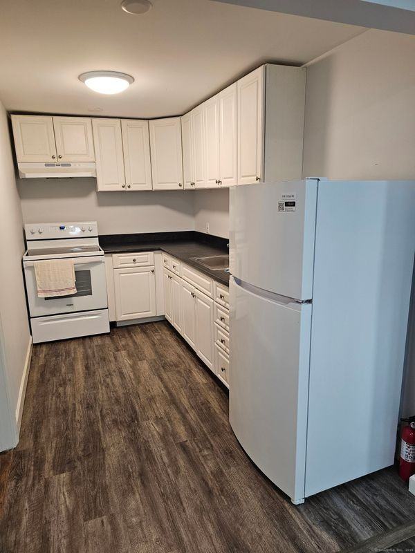 242 Kent Ave Apt A - Photo 3 of 12