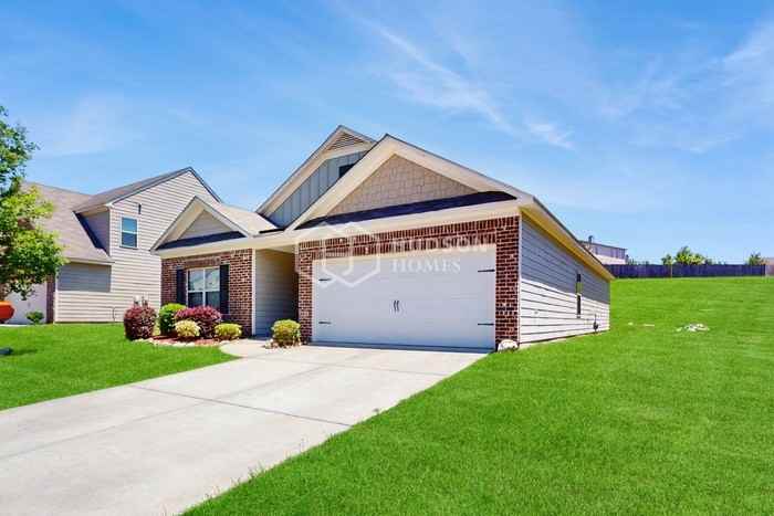 552 Scotland Dr - Photo 2 of 25