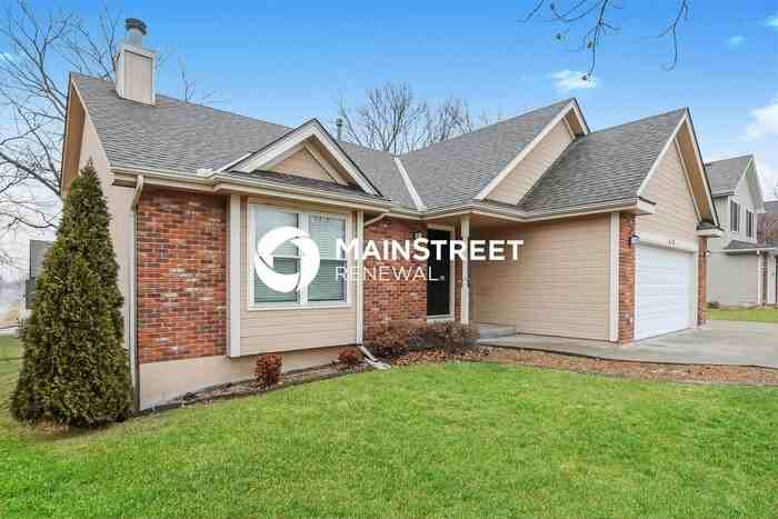 410 Regency Park St - Photo 2 of 18