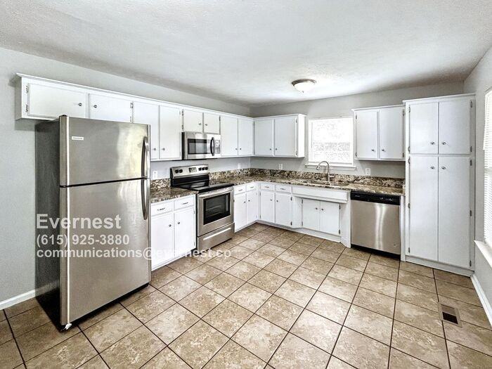 408 Terrapin Trl - Photo 3 of 18