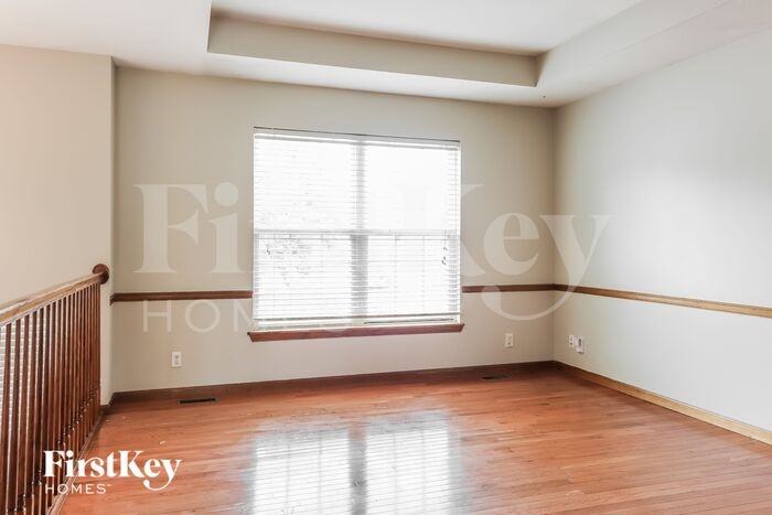 1709 Shelby Dr - Photo 3 of 16