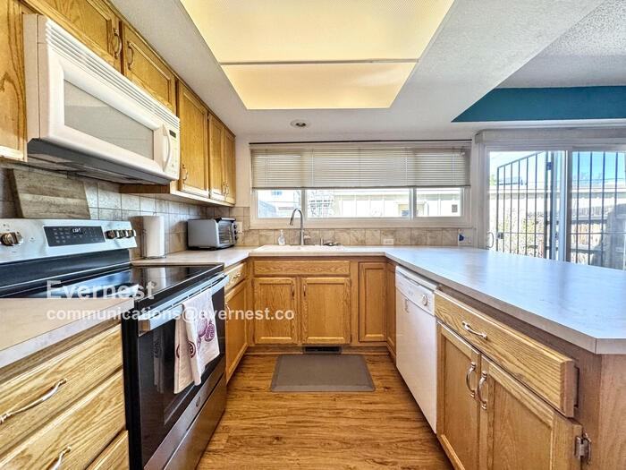 12985 W Ohio Ave - Photo 2 of 19