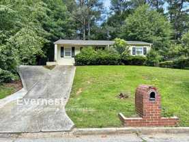 844 Amber Pl Nw - Photo 1 of 1
