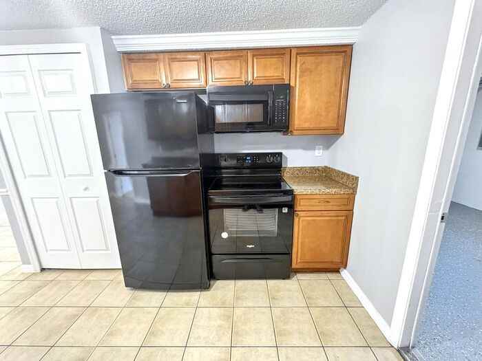 8628 Velvet Dr - Photo 3 of 26