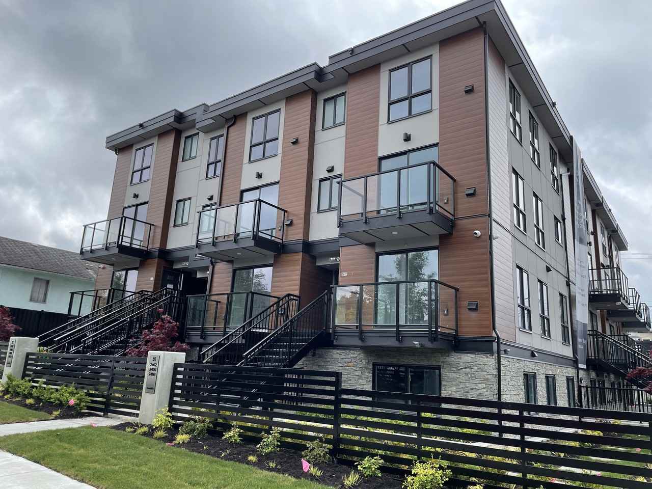 332 Nanaimo Street - Photo 7 of 9