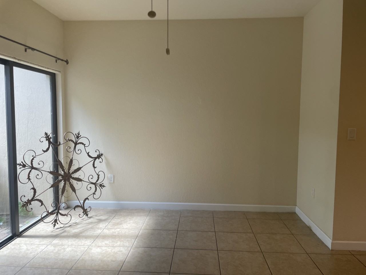 755 Se 32nd Ter #0 - Photo 4 of 11