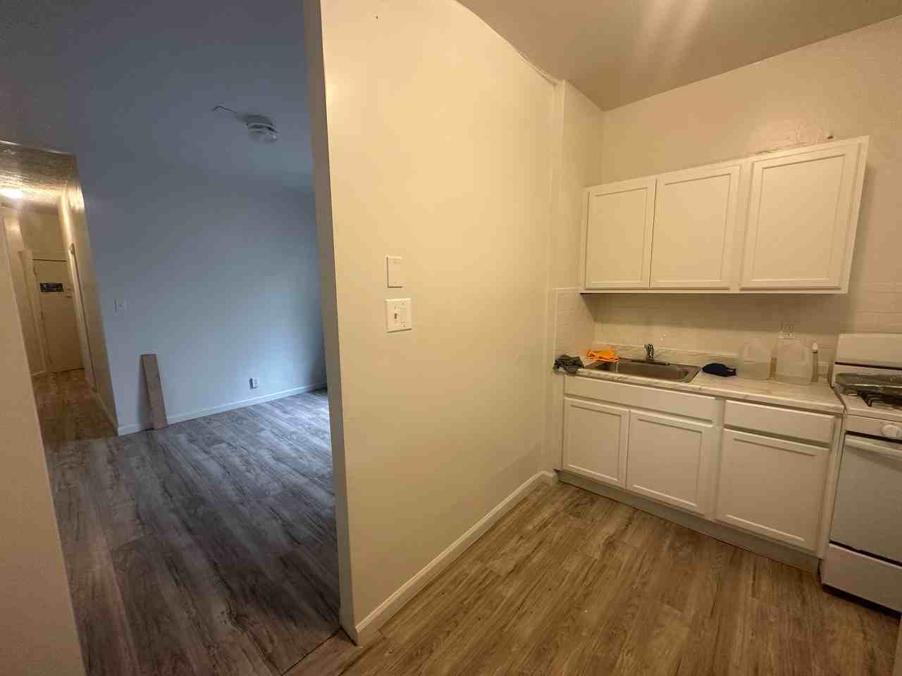 2252 Bassford Ave #2 - Photo 3 of 10