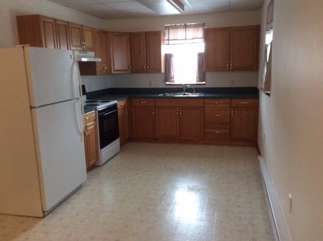 102 Gravity Rd #3 - Photo 2 of 6