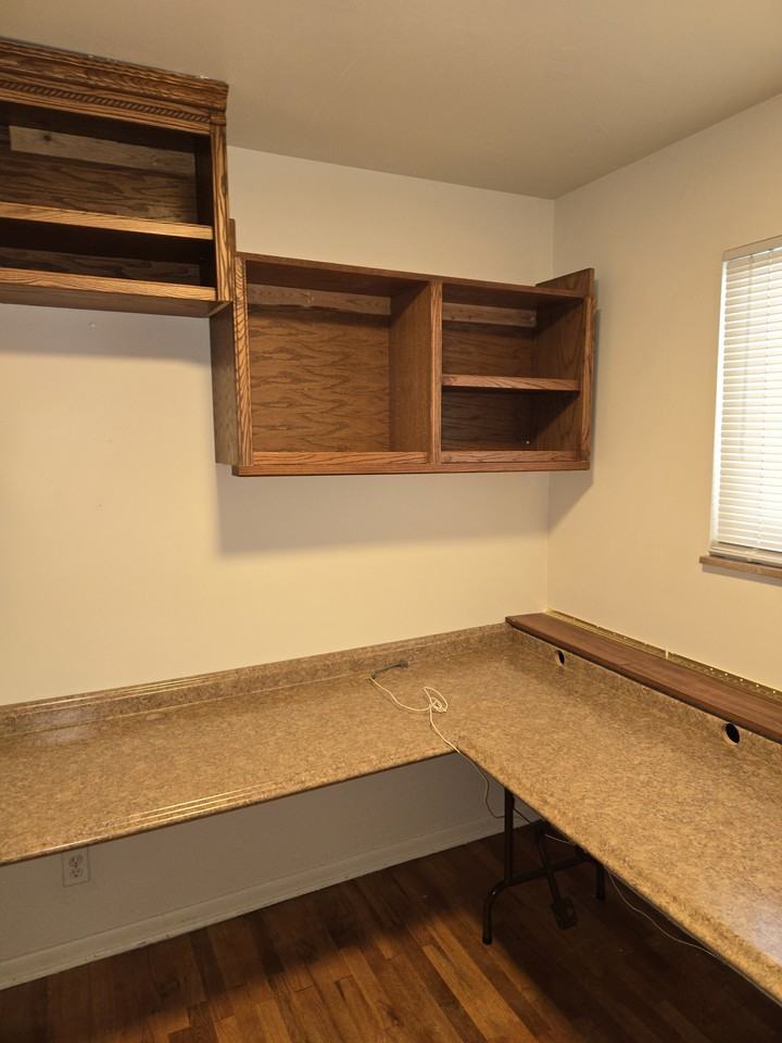 5219 Woodcliff Drive - Photo 3 of 3