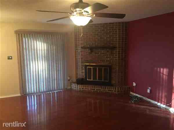 3997 Tuscany Dr - Photo 2 of 9