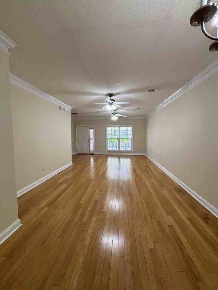 500 Bradwell St Apt D - Photo 7 of 18