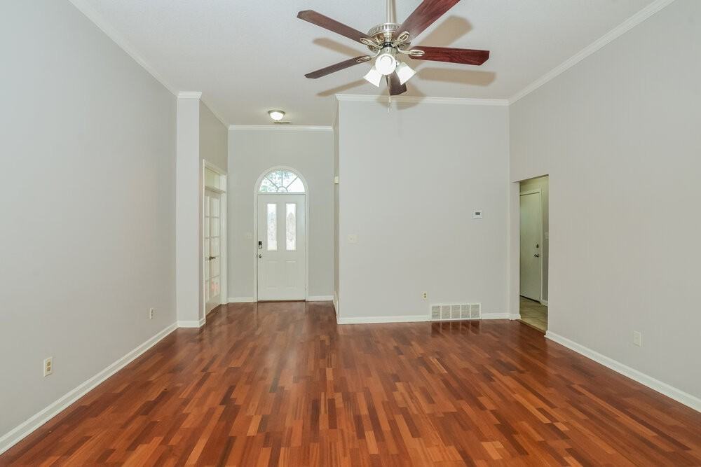 1058 Green Fern Cv - Photo 4 of 16