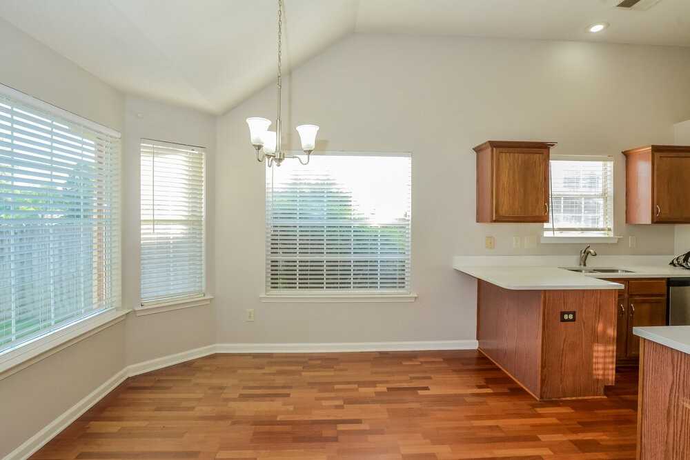 1058 Green Fern Cv - Photo 6 of 16